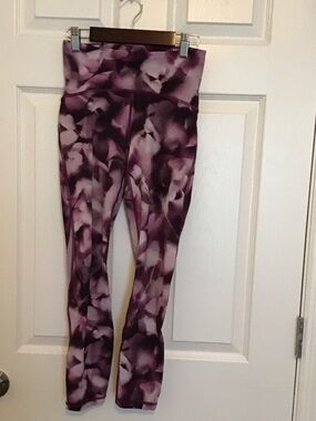 lululemon athletica Purple Floral Print Leggings